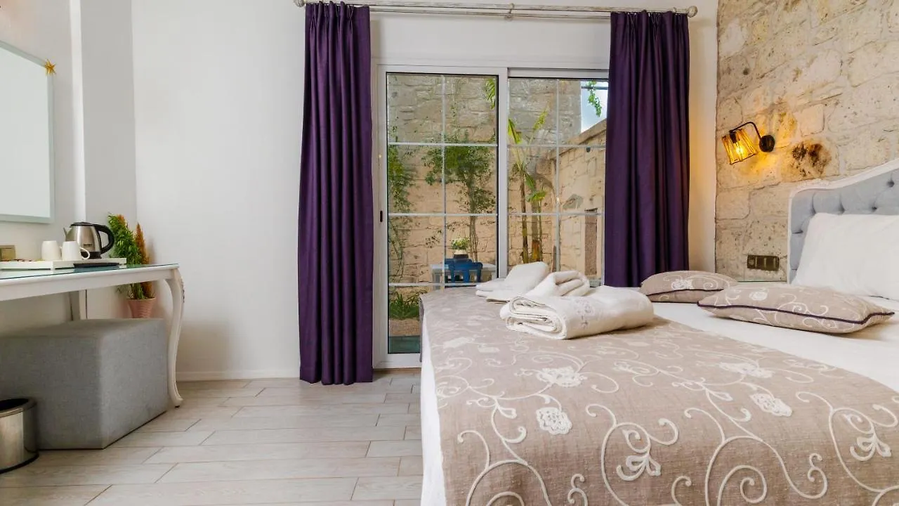 Avlu Alacati Boutique Hotel 2*,  Türkei
