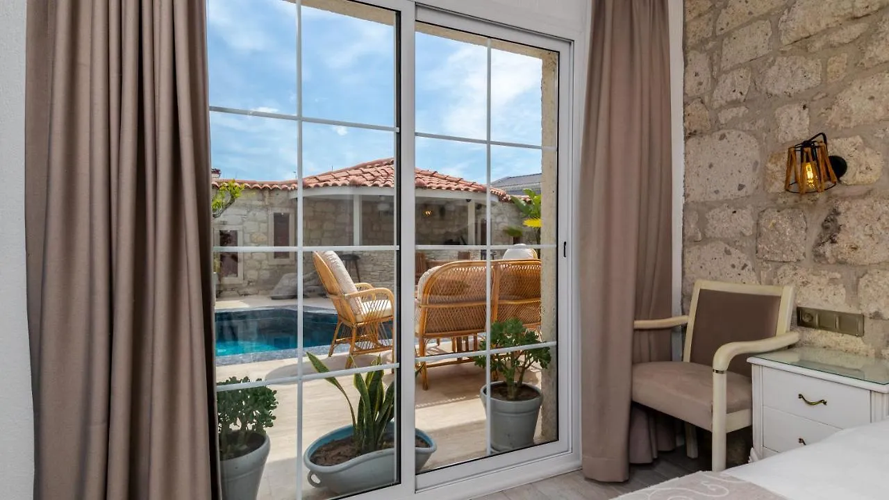 Avlu Alacati Boutique Hotel