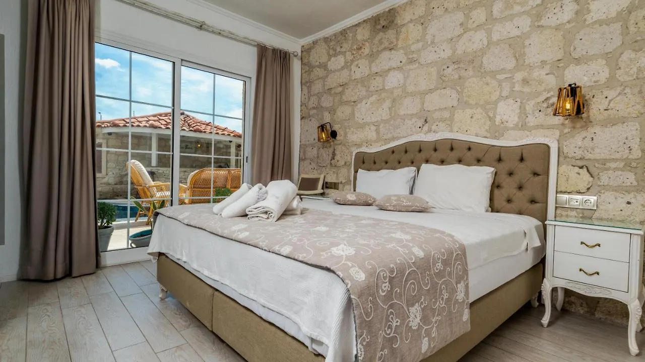 Avlu Alacati Boutique Hotel