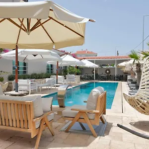 Anchor Hotel